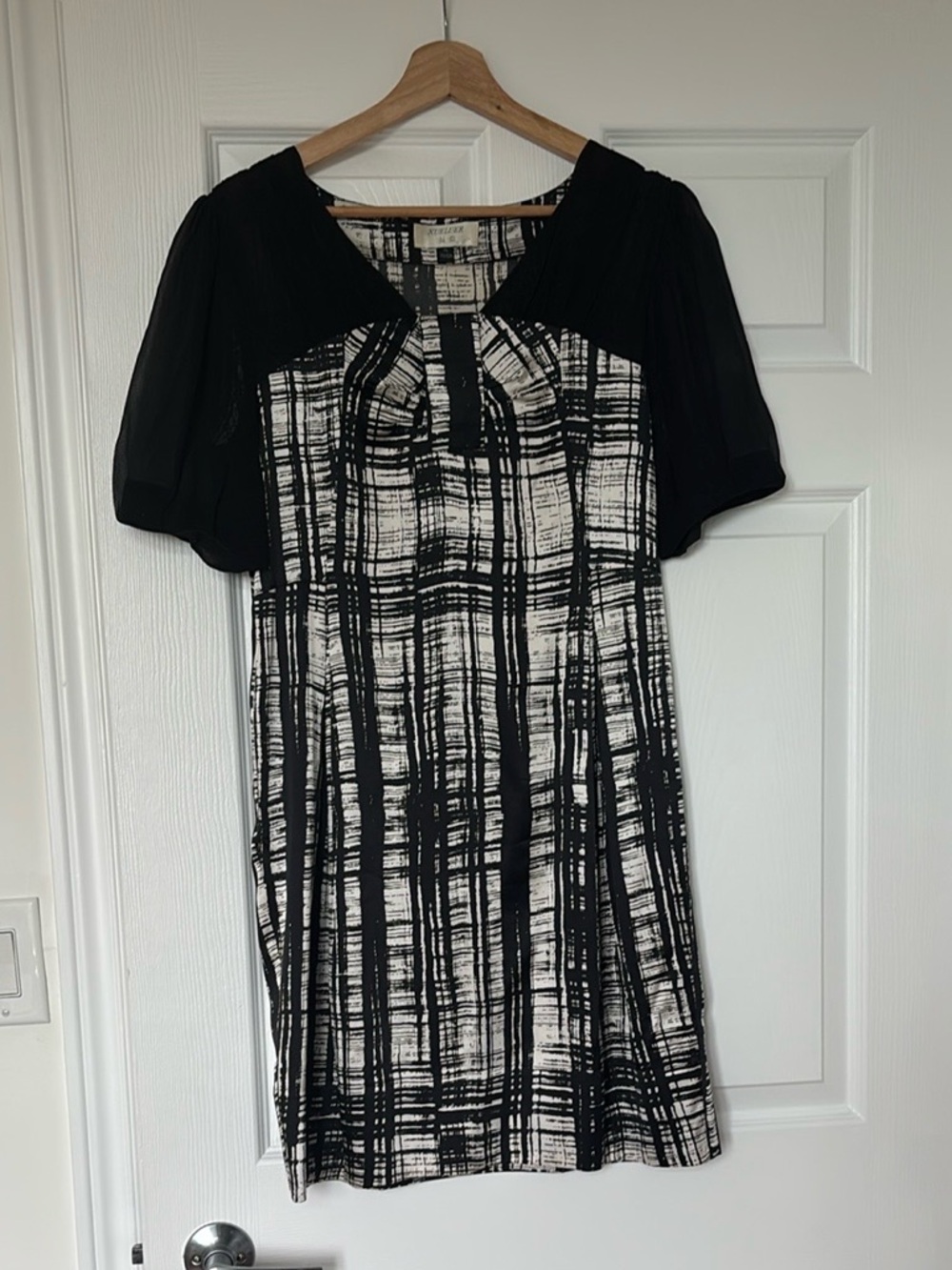 Chic silk dress - fits like M/L